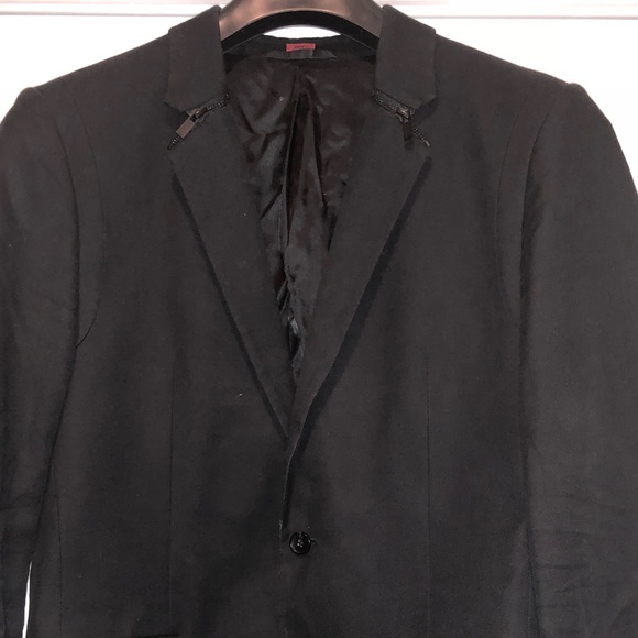 Hugo Boss Other - HUGO BOSS Zipper Notch Collar Blazer 42